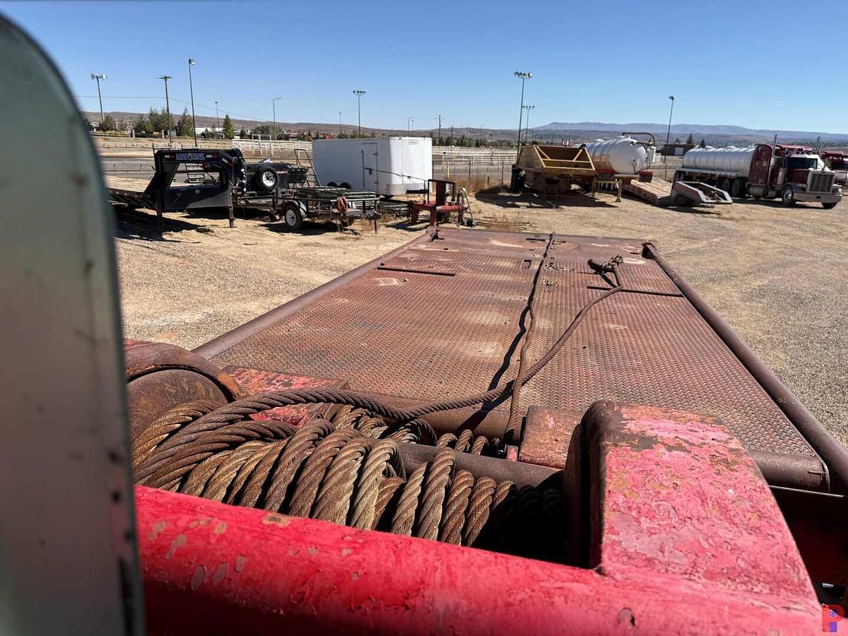 Used 1981 AUTOCAR T/A 30 TON GIN POLE WINCH TRUCK