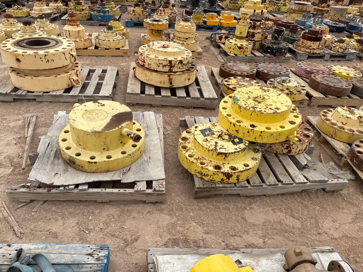 Used (6 pallets) assorted blind/ lift flanges & adapter flanges