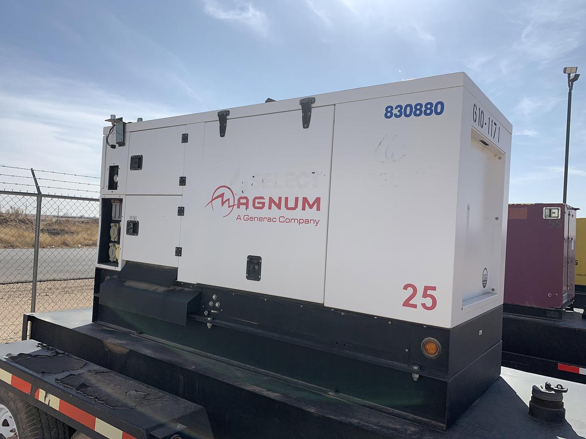 Used 2015 MAGNUM TRAILERS MMG251F4 T/A BUMPER PULL 22KW GENERATOR