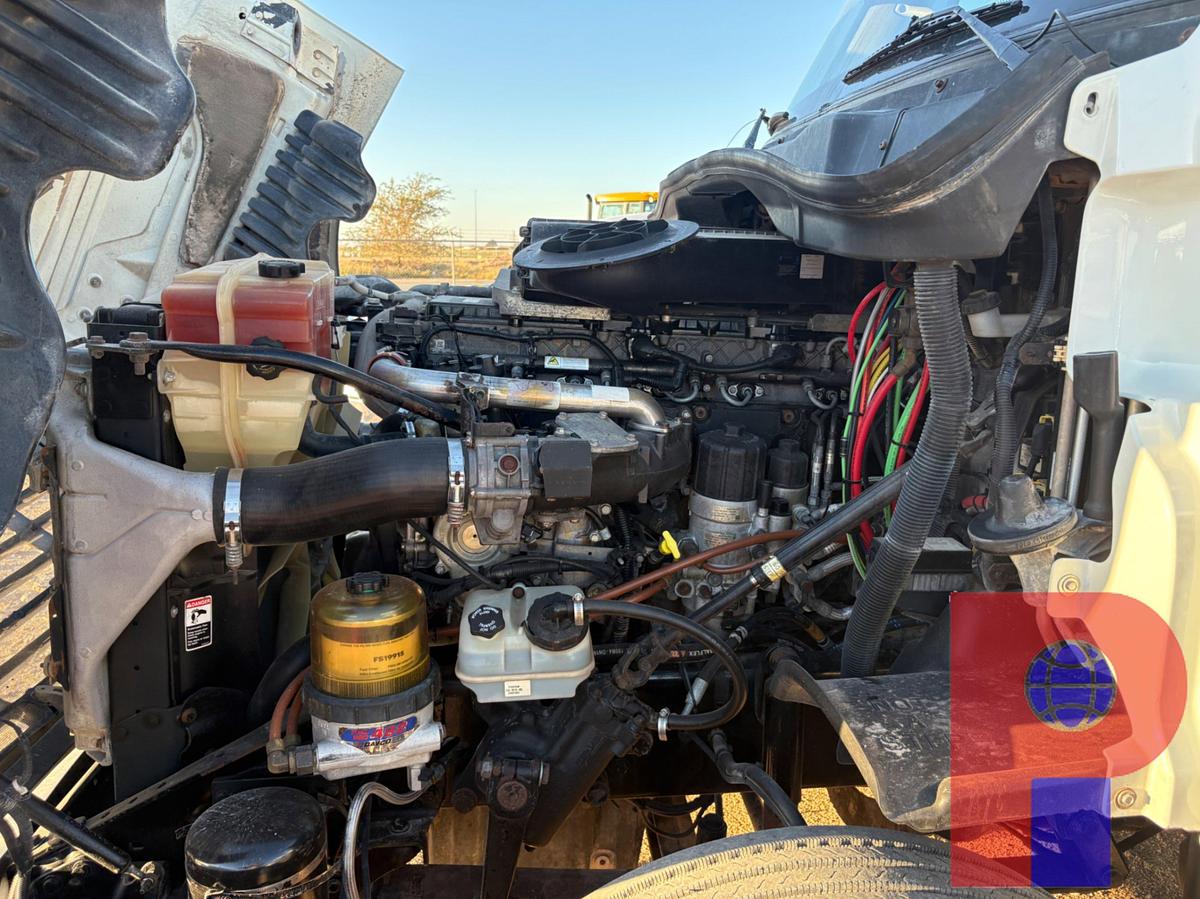 Used 2010 FREIGHTLINER CASCADIA T/A SLEEPER HAUL TRUCK