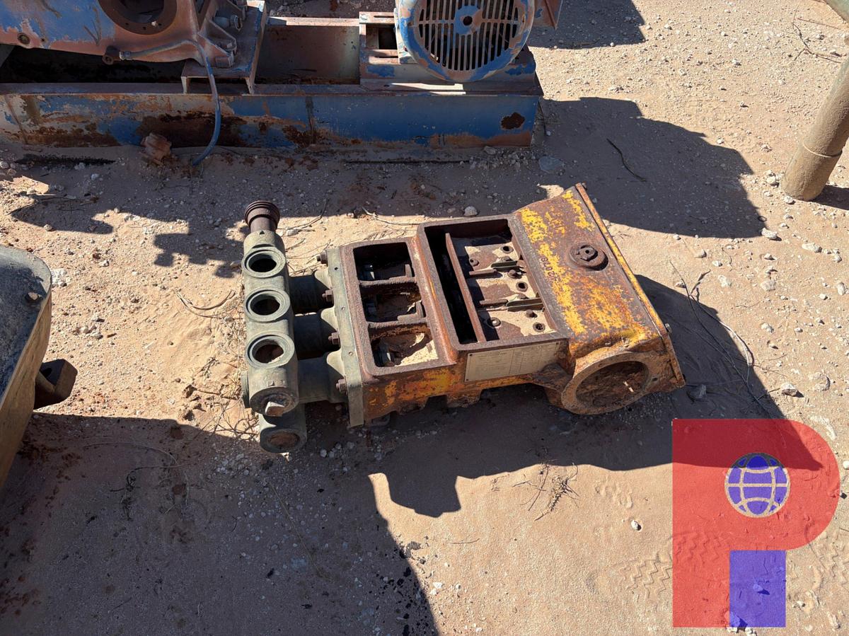 Used (4) ASSORTED TRIPLEX & DUPLEX PUMP BODIES