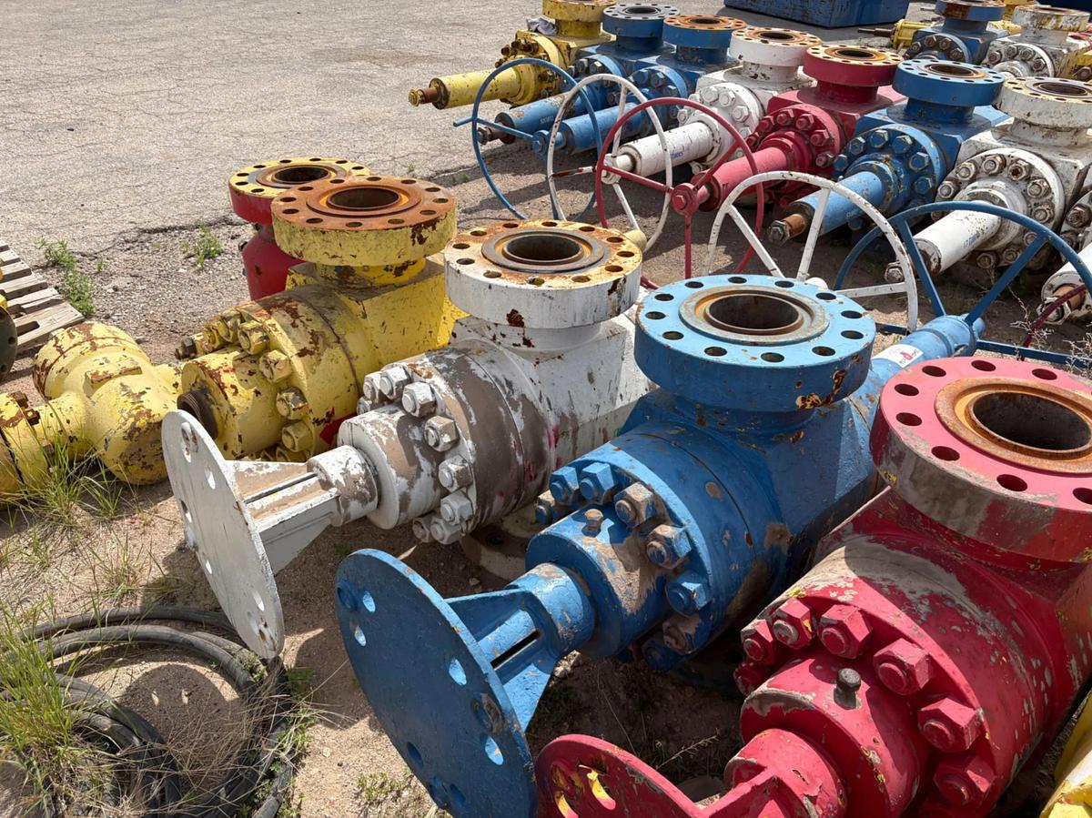 Used (3x$) (3) 7-1/16” frac valves
