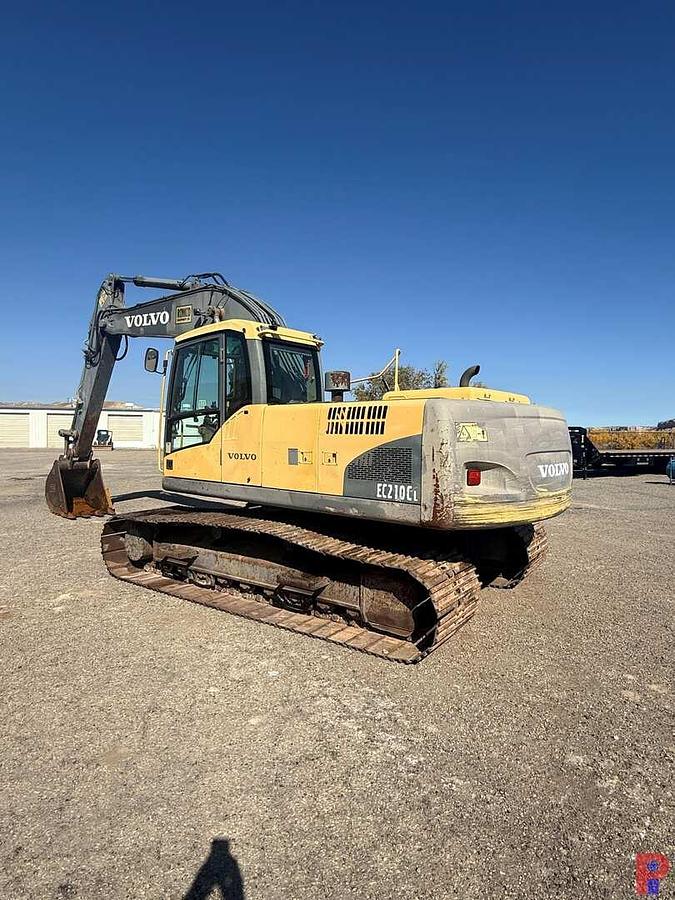 Used 2010 VOLVO EC210CL EXCAVATOR