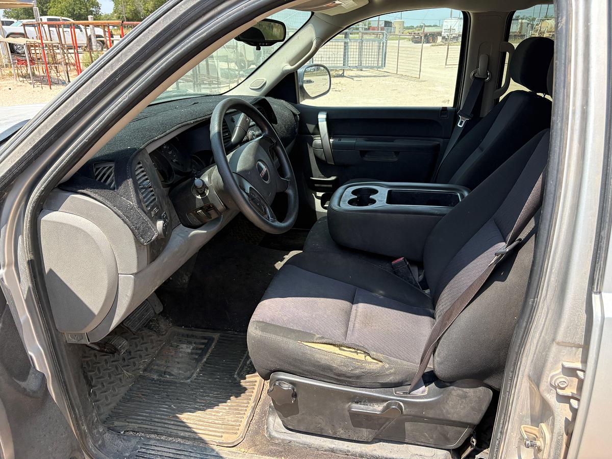 Used 2010 GMC SIERRA 1500 CREW CAB PICKUP TRUCK