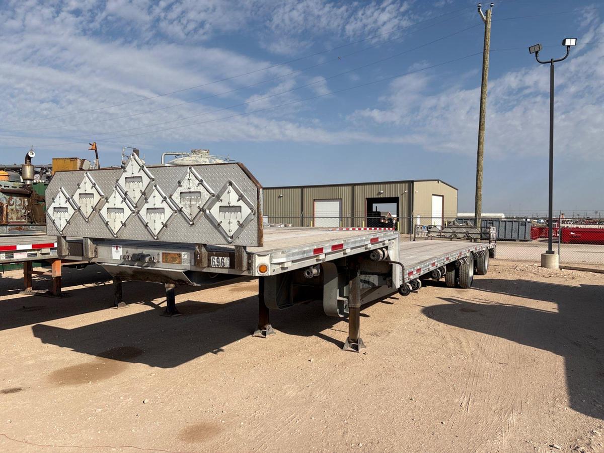 Used 2013 REITNOUER 51’ X 102” T/A STEP DECK TRAILER
