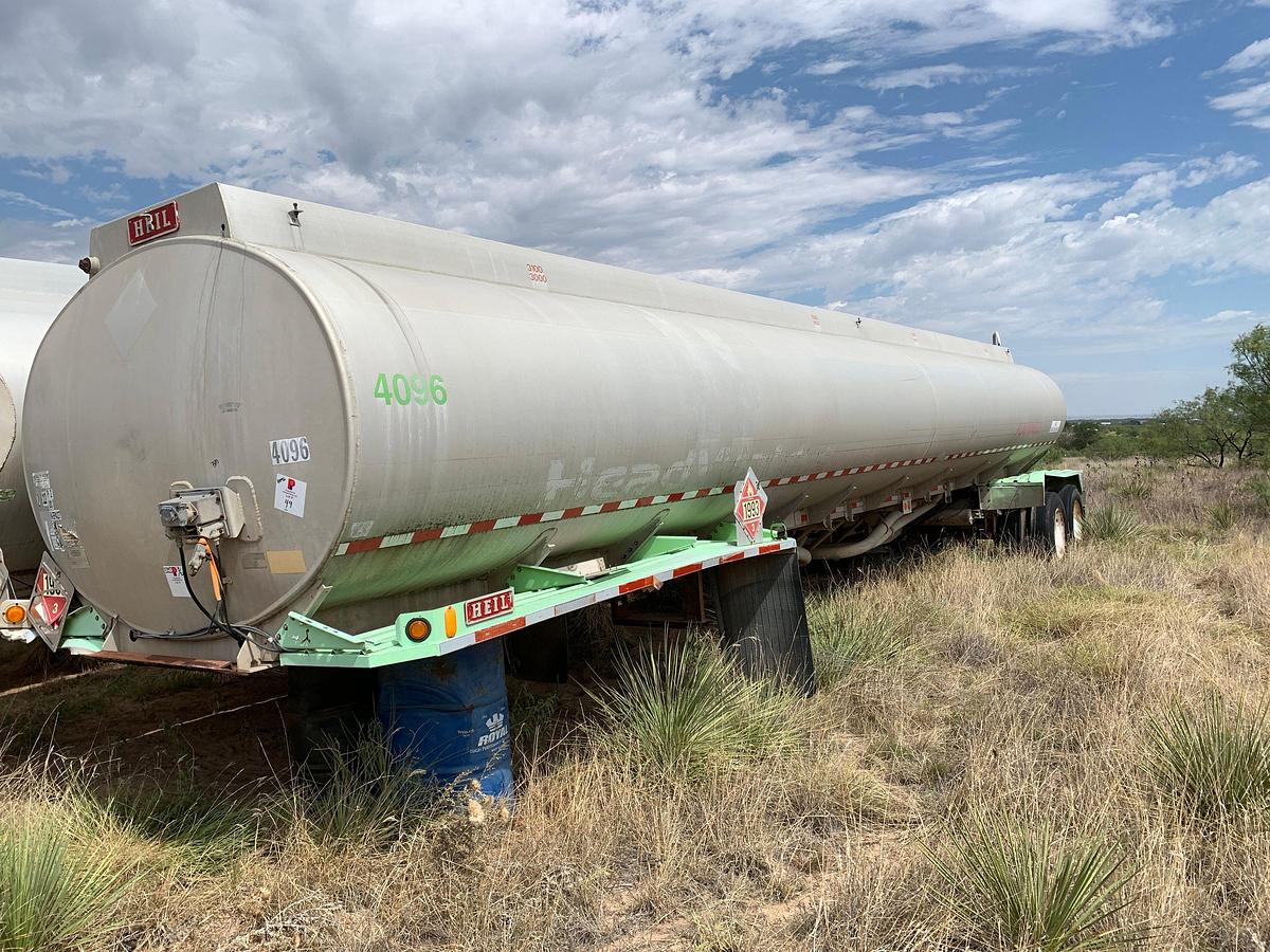 Used Heil 9,200 Gal Fluid Transport Trailer