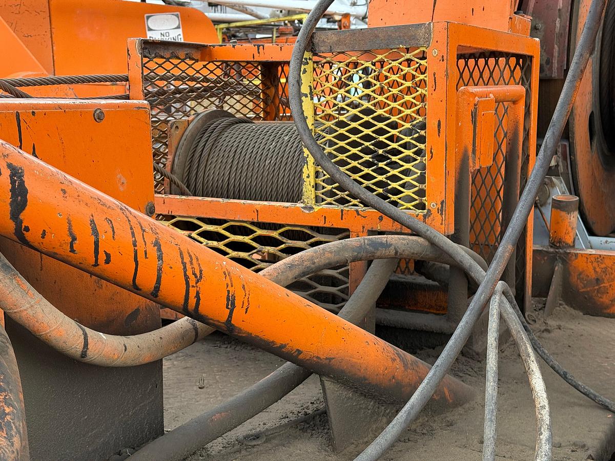 Used 1984 FRANKS MOBILRIG 300 1287/160 DTD-HT 96’-215K 4-AXLE WELL SERVICE WORKOVER RIG