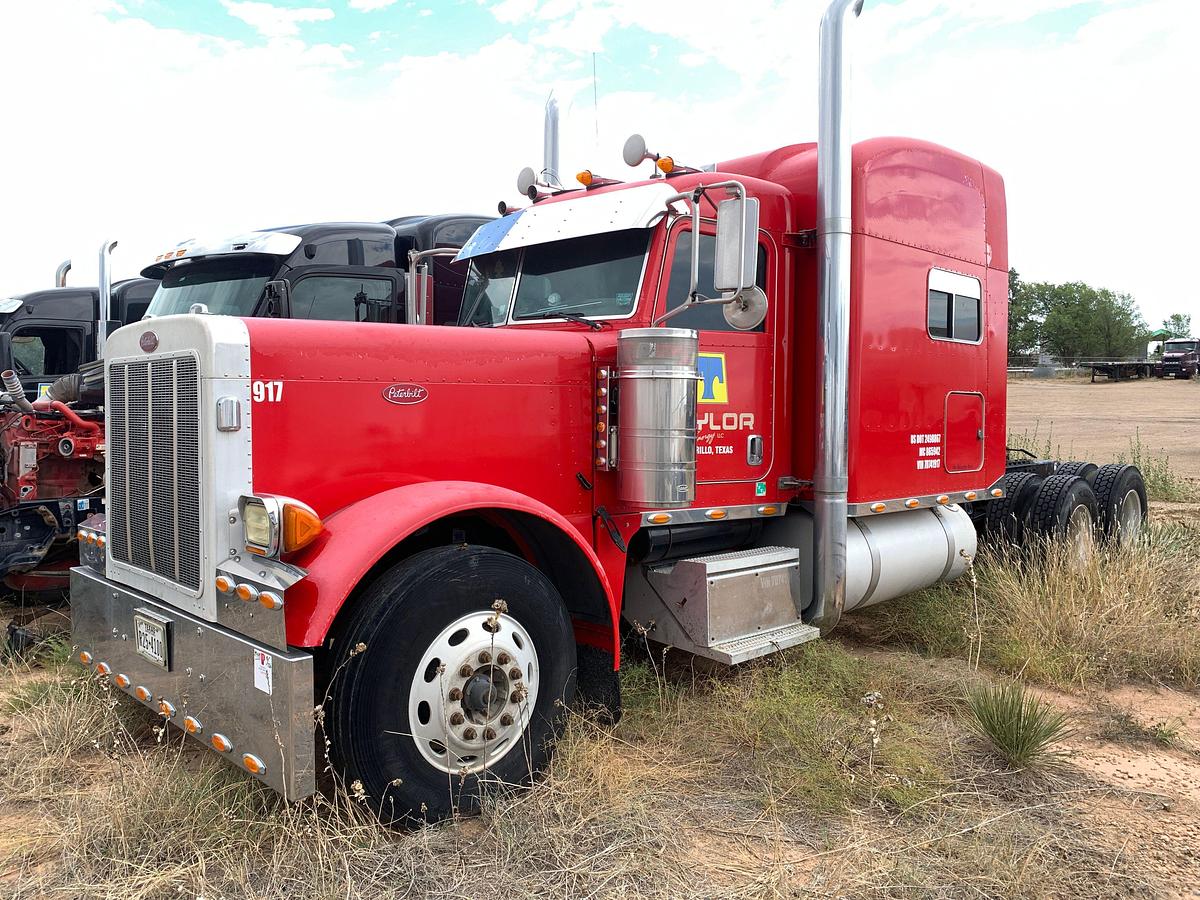 Used (INOP) 2007 PETERBILT 379 Sleeper Truck