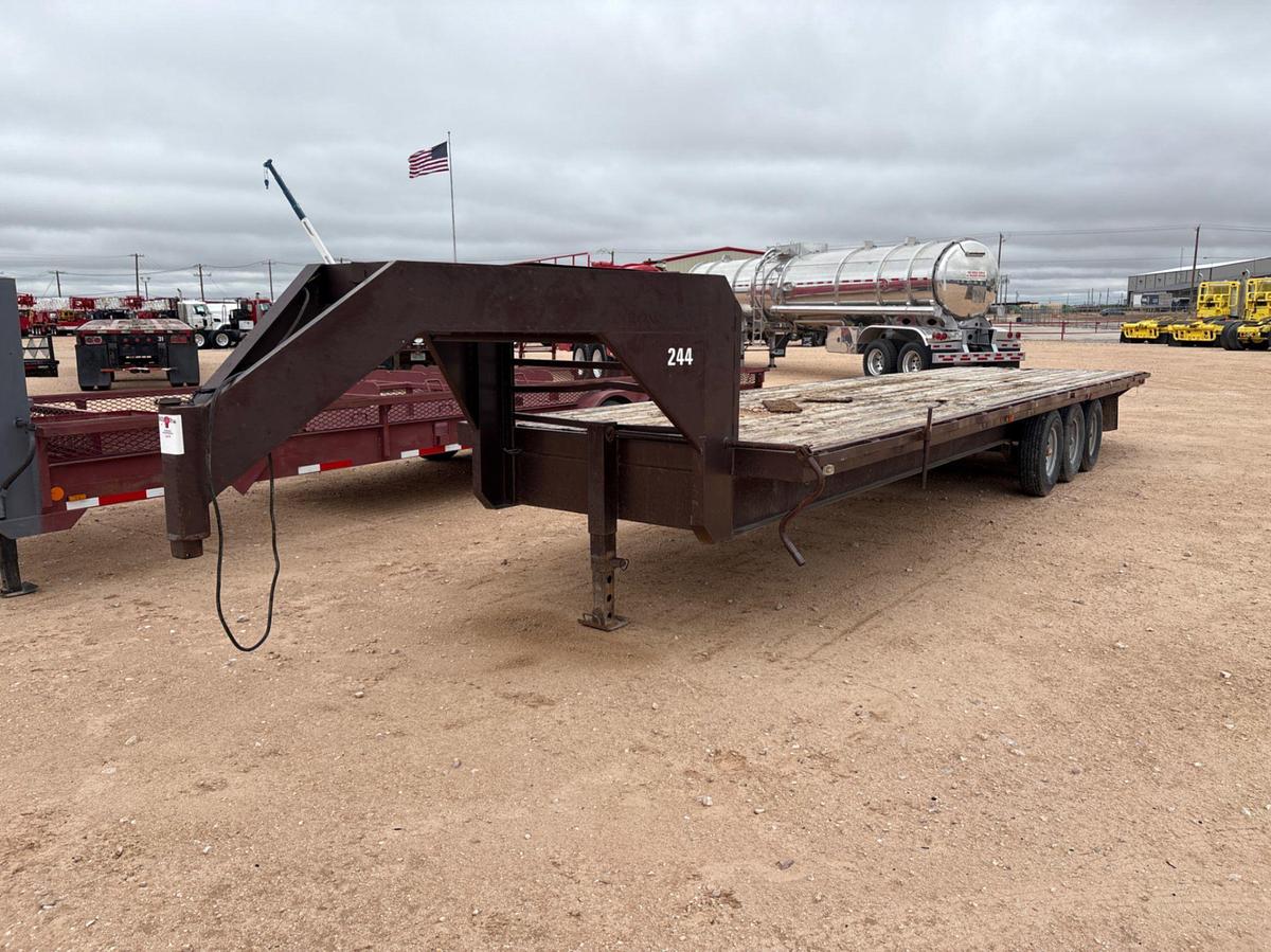 Used SHOPBUILT 30’ x 7.5’ 3-axle gooseneck trailer