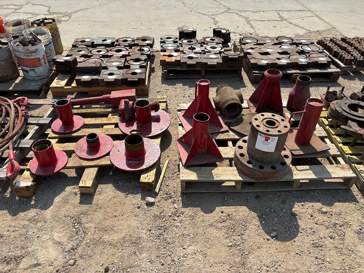 Used (2 pallets) w/ (4) jackstands, (1) single stud adapter, & assorted running plates