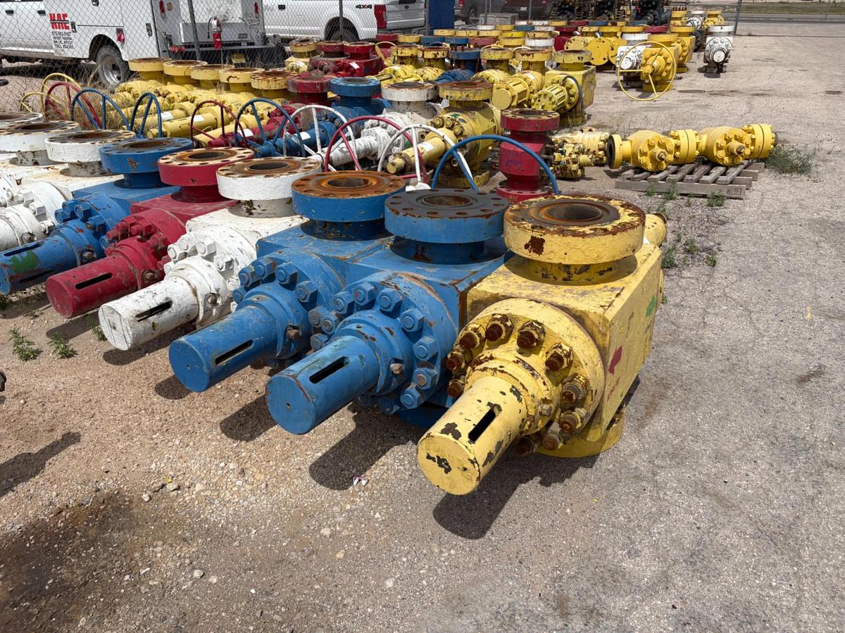 Used (4x$) (4) 7-1/16” 10k frac valves