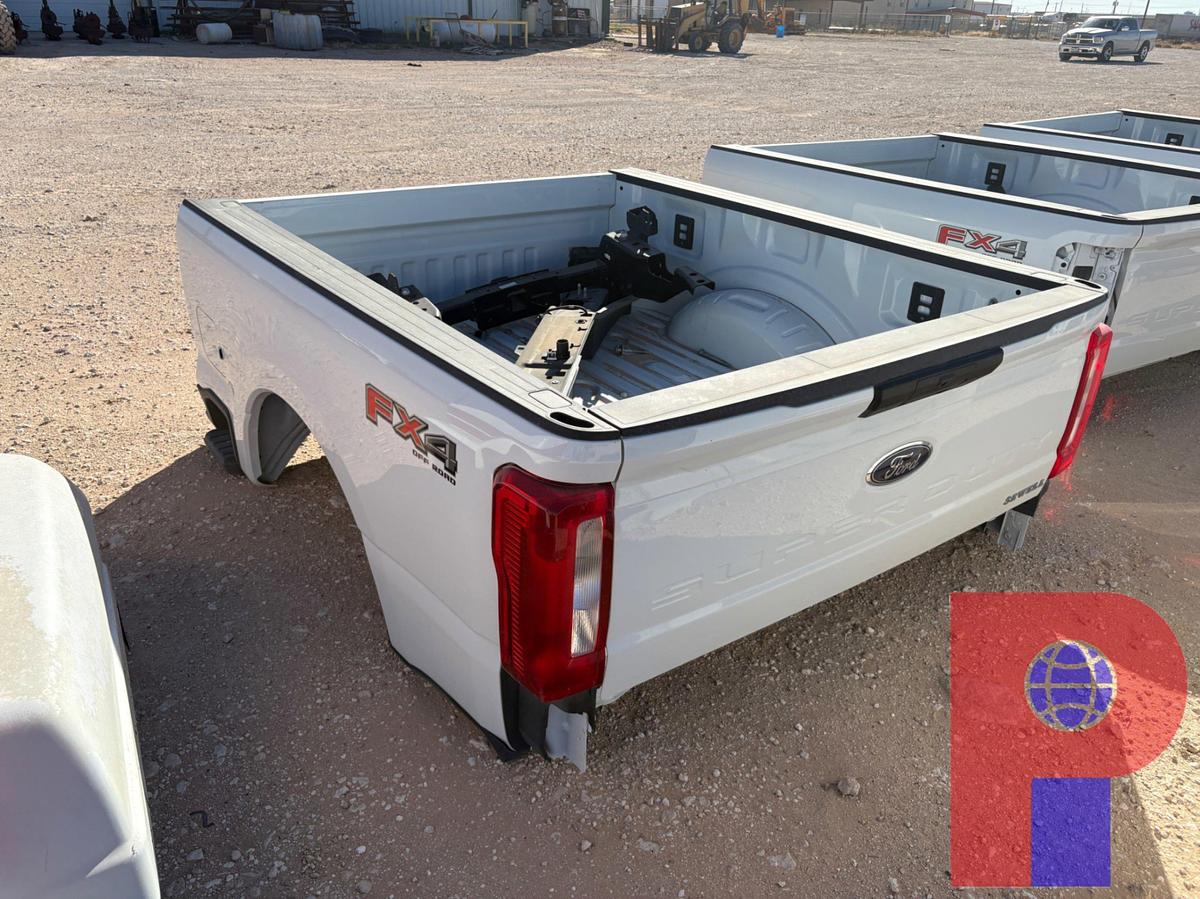 Used FORD F-250 7’ SUPER DUTY TRUCK BED W/ TOW PACKAGE