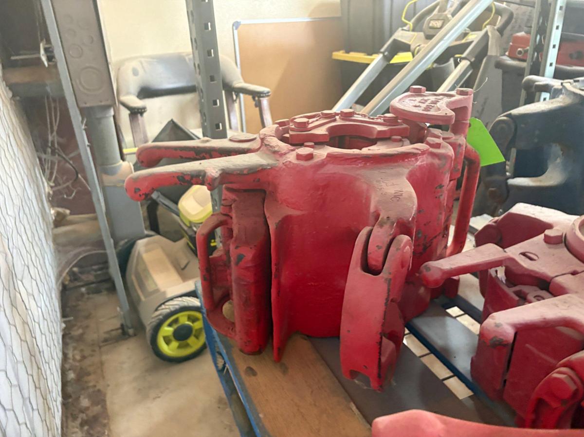 Used BJ YT slip type elevator