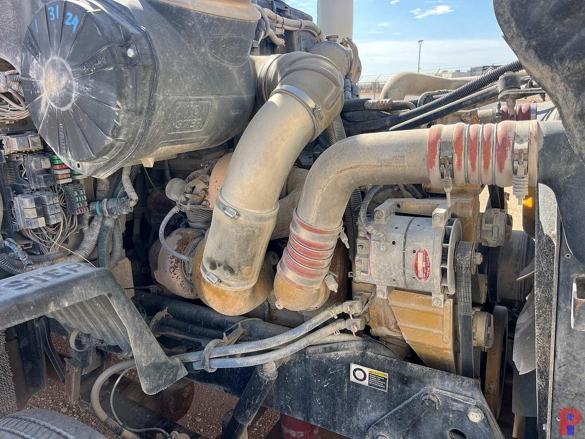 Used 2006 PETERBILT 387 T/A SLEEPER HAUL TRUCK