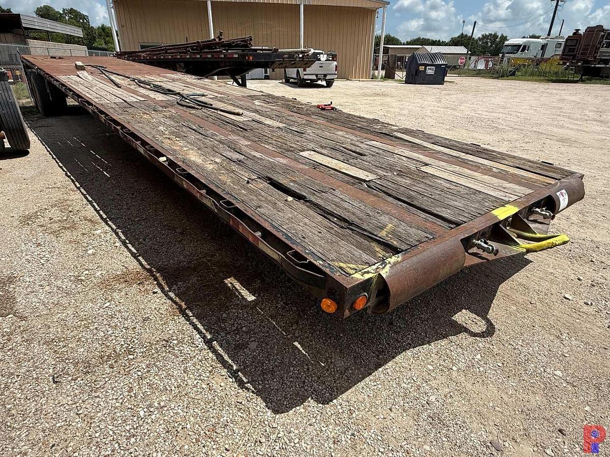 Used 2010 CLARK TRAILER SERVICE 45’ X 102” T/A FLATBED OILFIELD FLOAT TRAILER