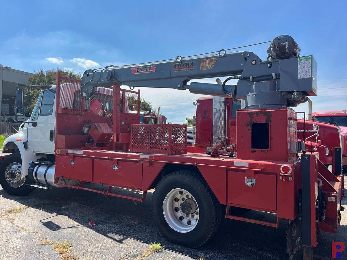 Used 2018 INTERNATIONAL  DURASTAR 4300 VENTURO HT66KX 14’ BED SERVICE TRUCK