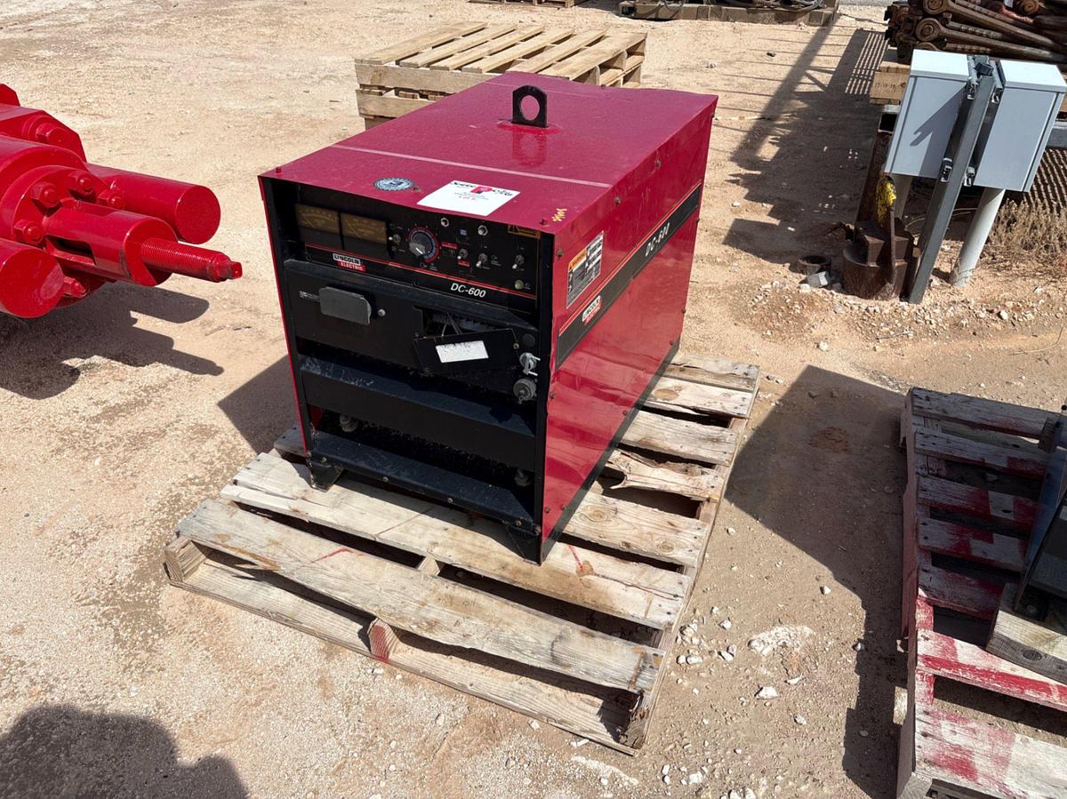 Used Lincoln electric DC-600 welding machine