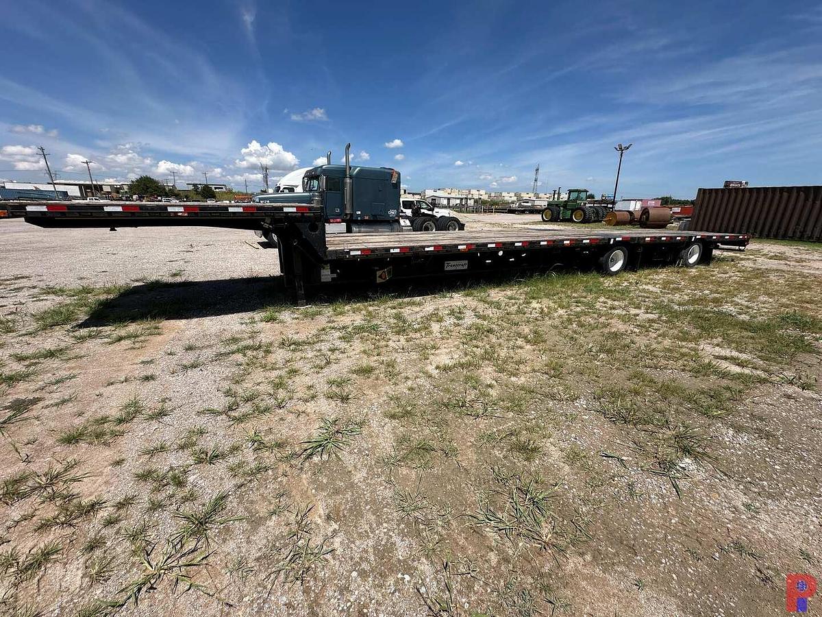 Used 2004 TRANSCRAFT DTL-3000 T/A STEP DECK TRAILER