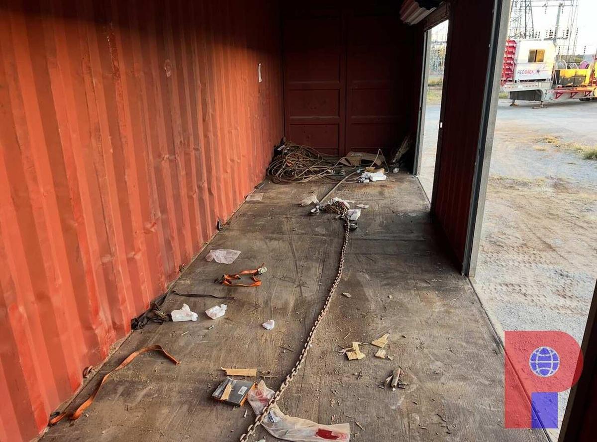 Used 40’ HIGH CUBE 4 DOOR SEA CONTAINER