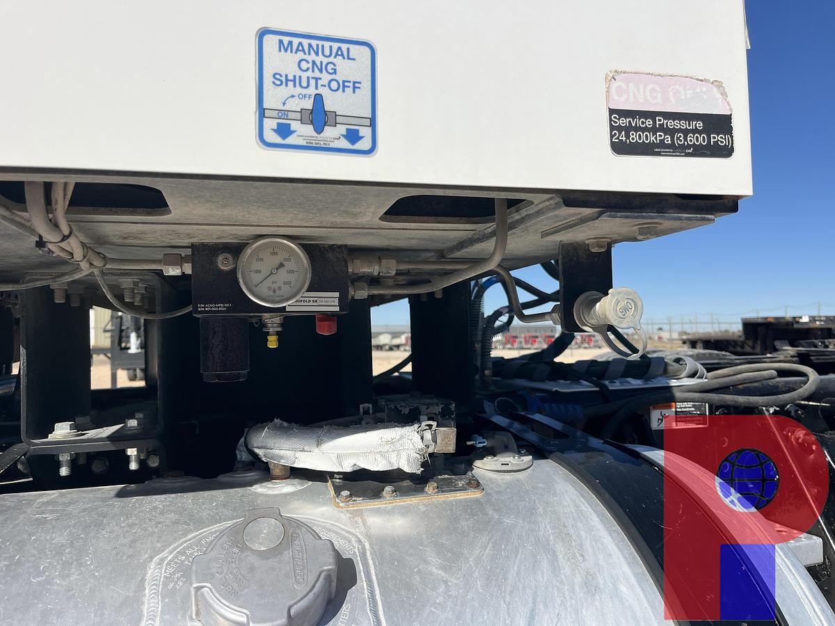 Used 2019 FREIGHTLINER CORONADO 122 SD T/A DAYCAB HAUL TRUCK *CNG Dual Fuel*