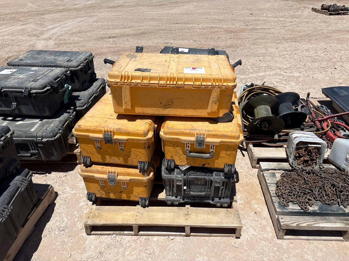 Used (5) SCBA TANKS & MASKS W/ PELICAN CASES