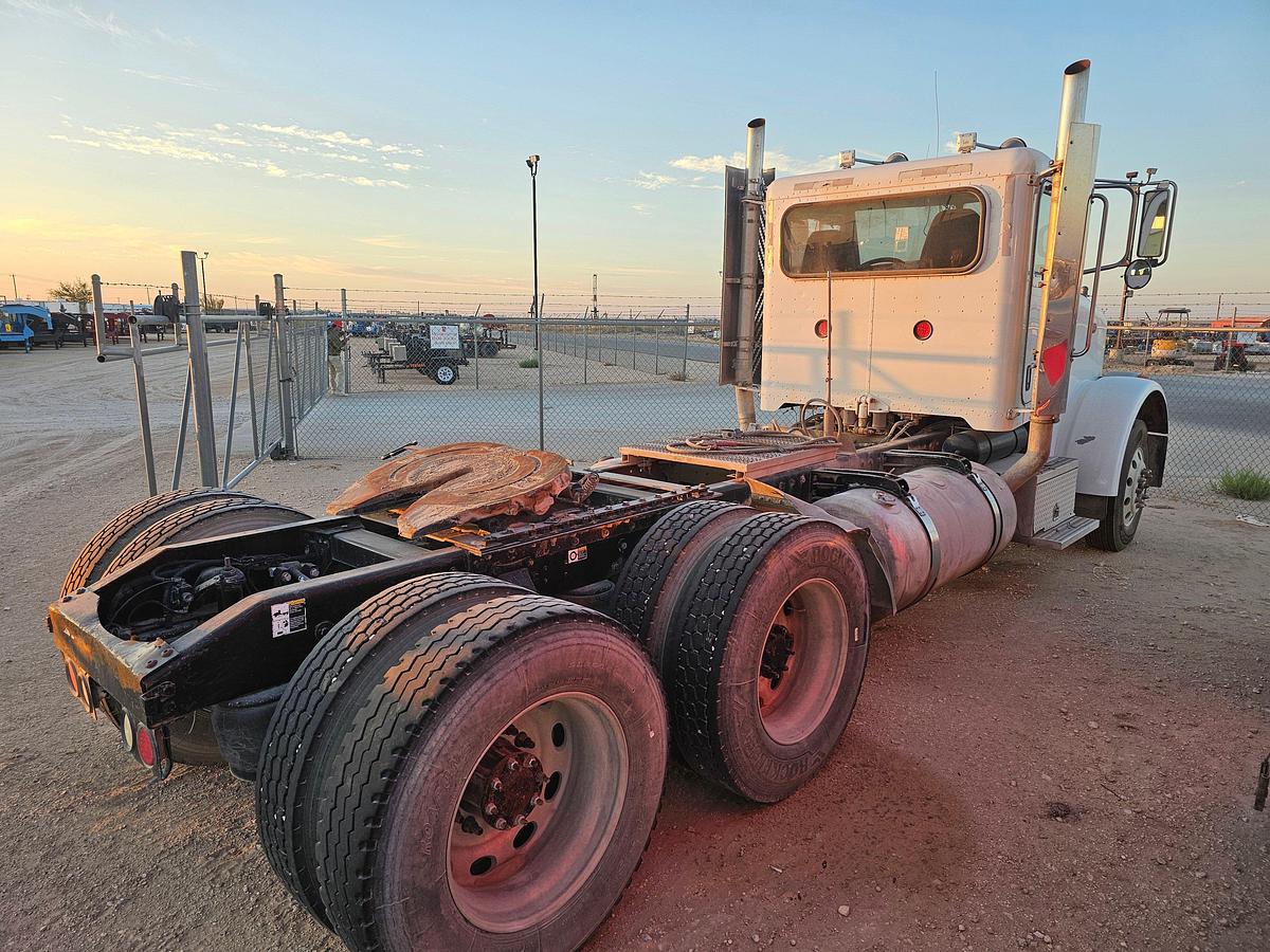 Used 2008 PETERBILT 367 T/A DAYCAB HAUL TRUCK