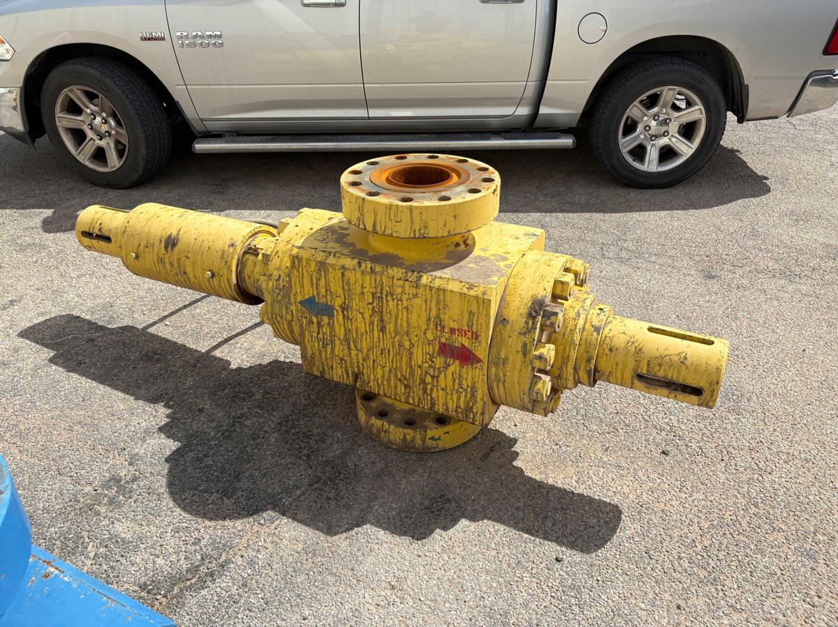 Used (3X$) (3) 7-1/16” 10K hydraulic frac valves