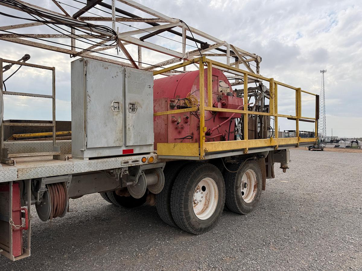 Used WATSON HOPPER SWAB RIG MTD. ON 2007 INTERNATIONAL TRUCK