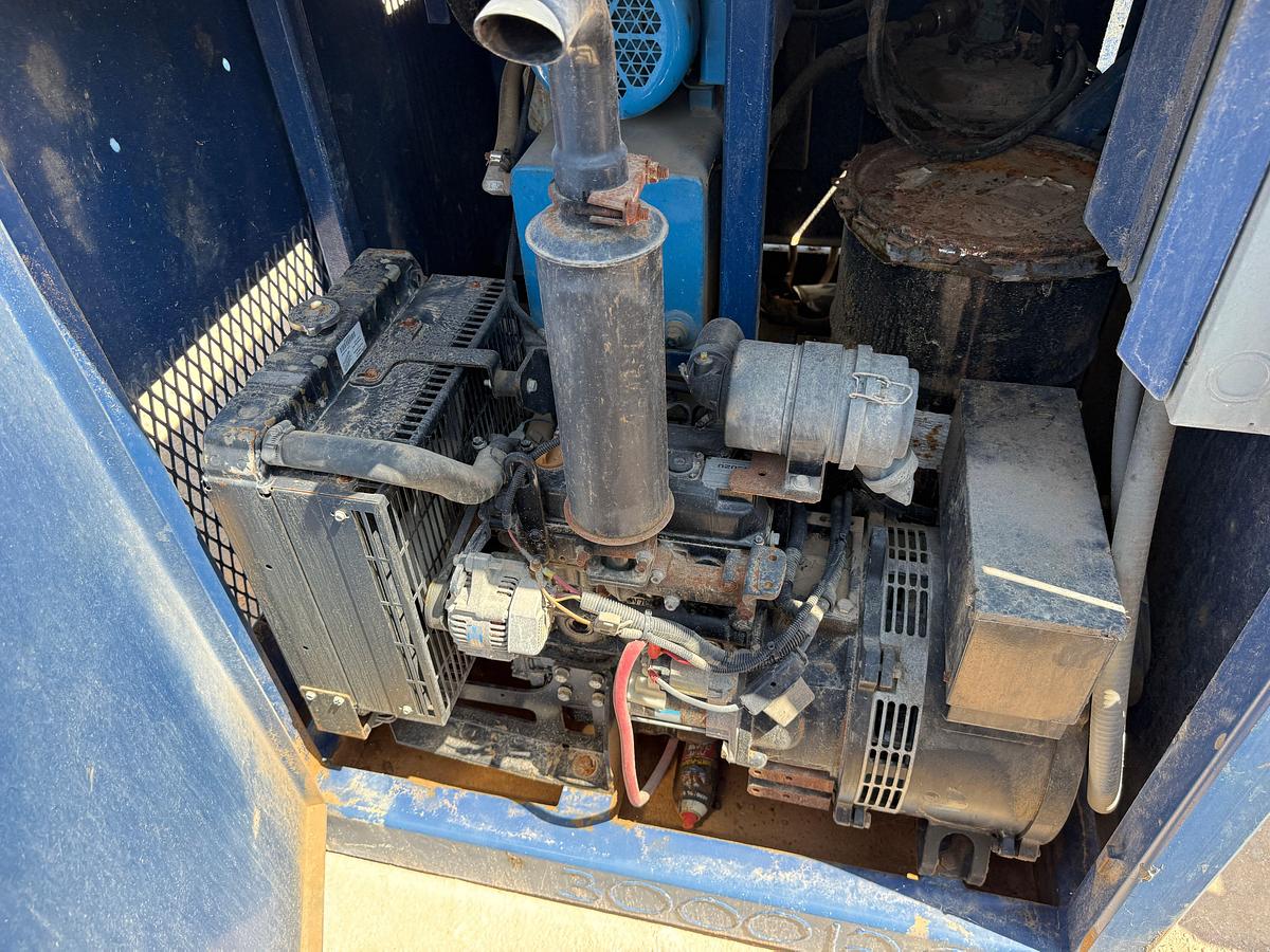Used SELF CONTAINED 20K WP GREASE INJECTION UNIT COMBO P/B 8.4-KW ISUZU DIESEL GENERATOR