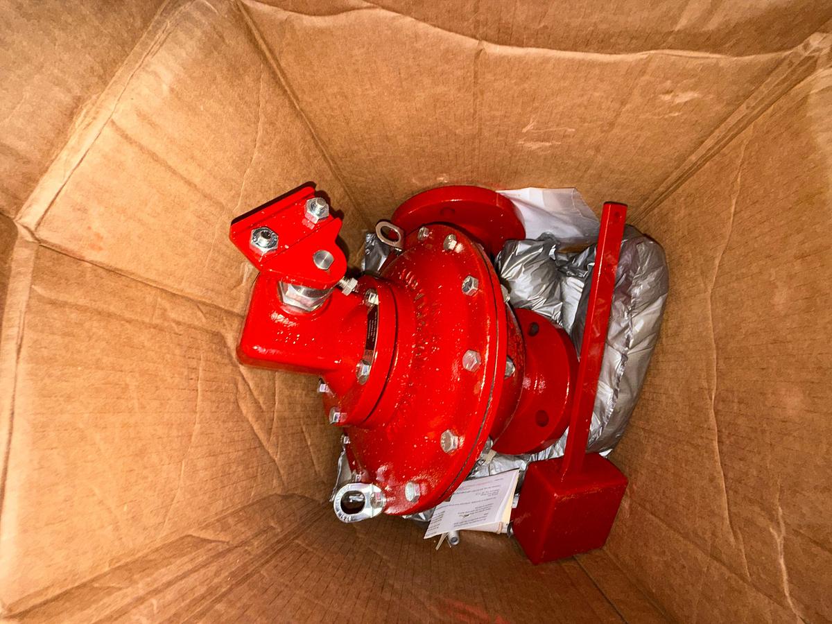 Used SECTION OF (10+) KIMRAY MOTOR VALVES, TRUNIONS, & REPAIR KITS, WSI HEAVY WALL TEES, BAIRD 125 PSI RELIEF VALVES, & RELATED
