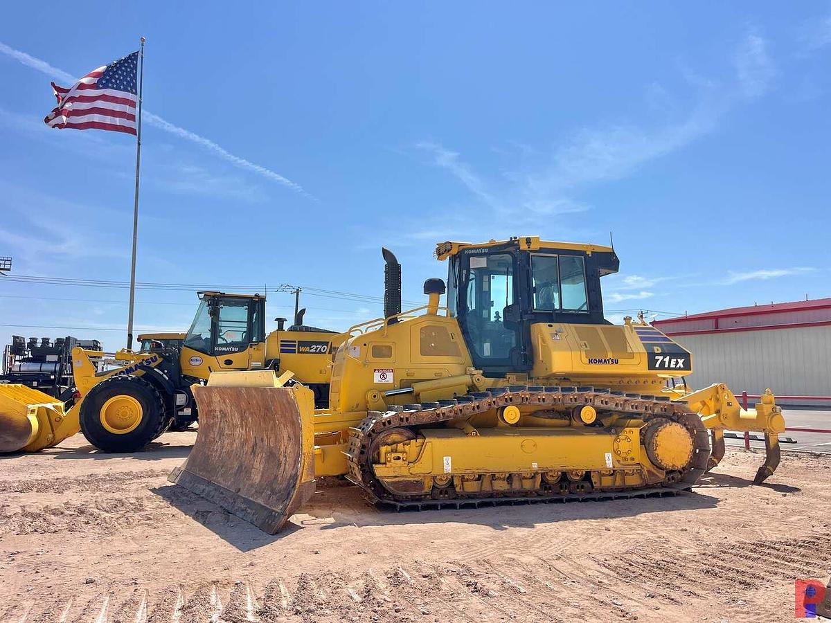 Used 2023 KOMATSU D71EX-24 CRAWLER DOZER