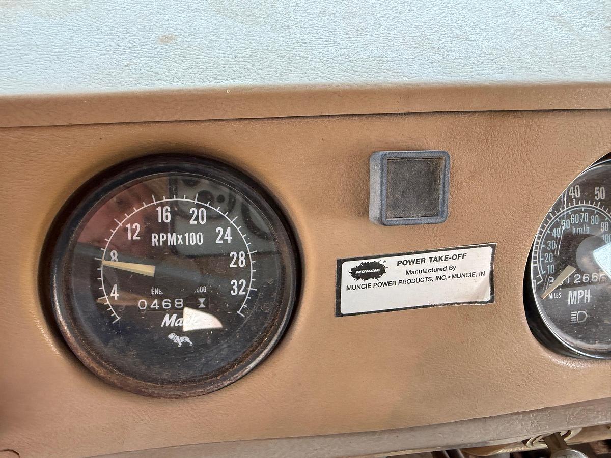 Used 1986 MACK R686ST T/A 60-BBL TRANSPORT TANK TRUCK