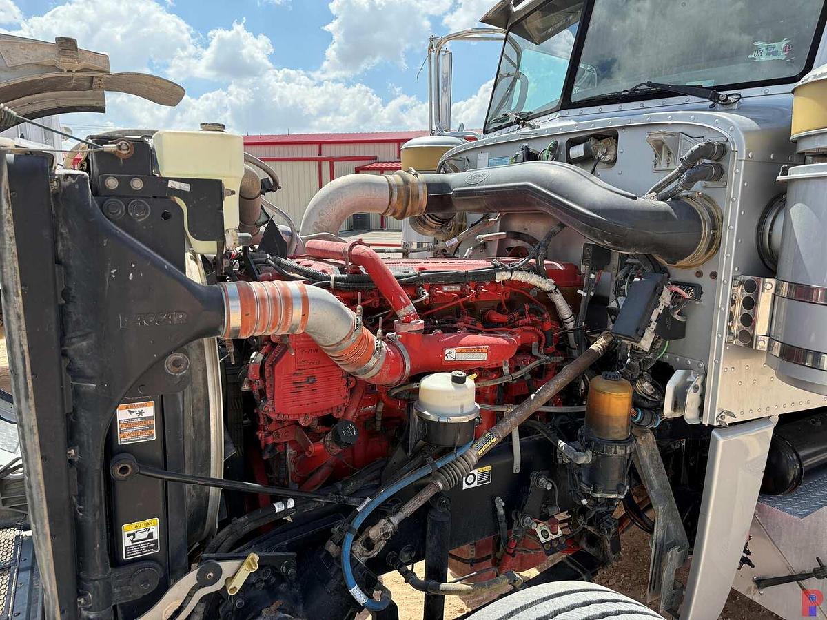Used 2013 PETERBILT 388 T/A SLEEPER HAUL TRUCK