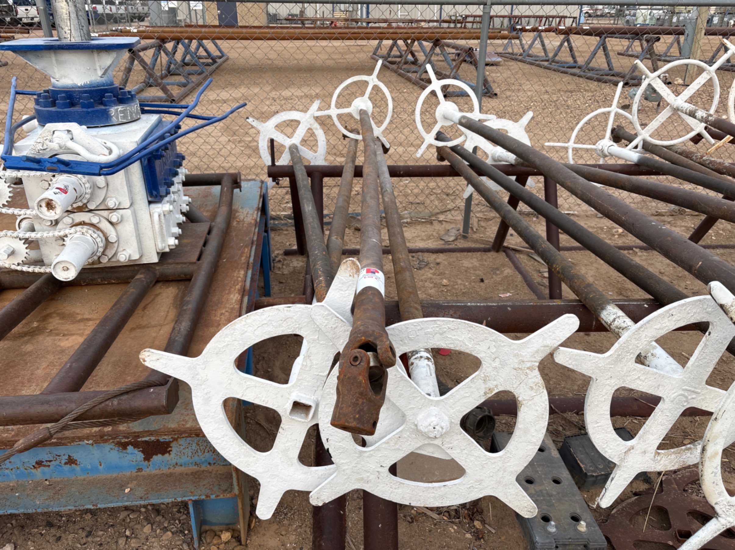 Used (4) manual bop hero wheels