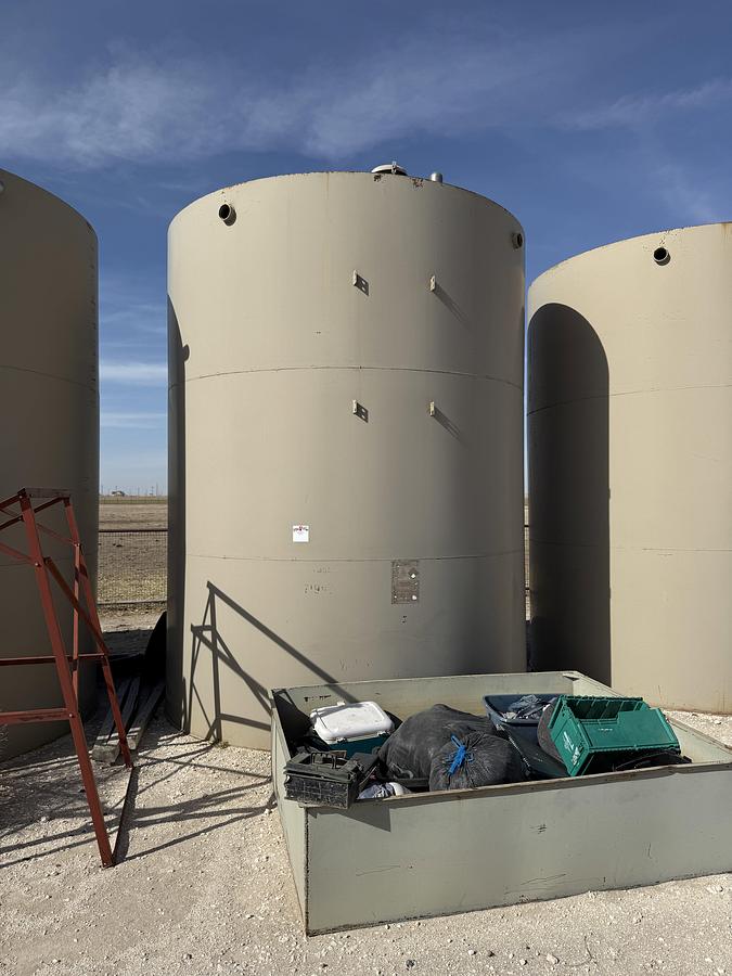 Used 2006 CRALL PRODUCTS 12’ DIA X 15’ H 300 BBL CRUDE OIL STORAGE TANK