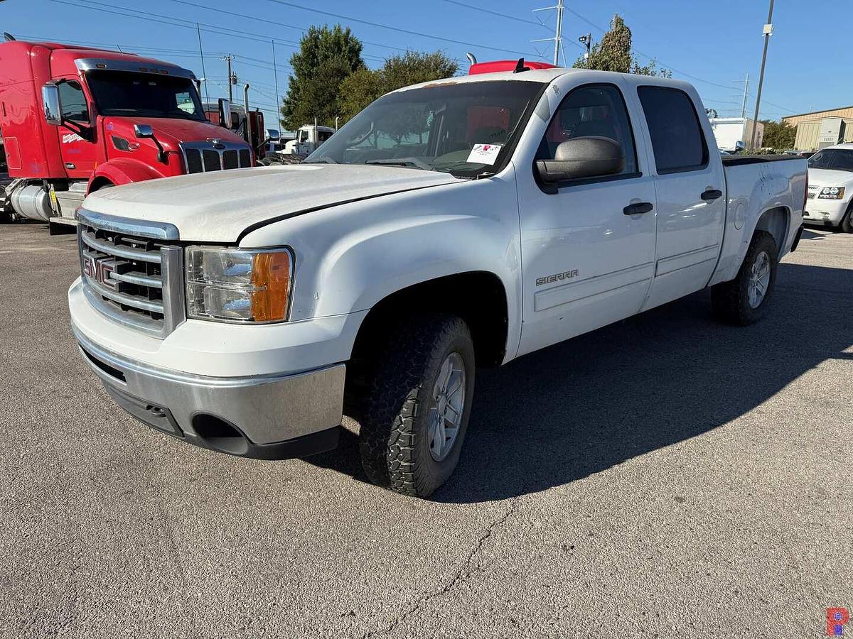 Used 2012 GMC SIERRA 1500 4X4 CREW CAB PICKUP