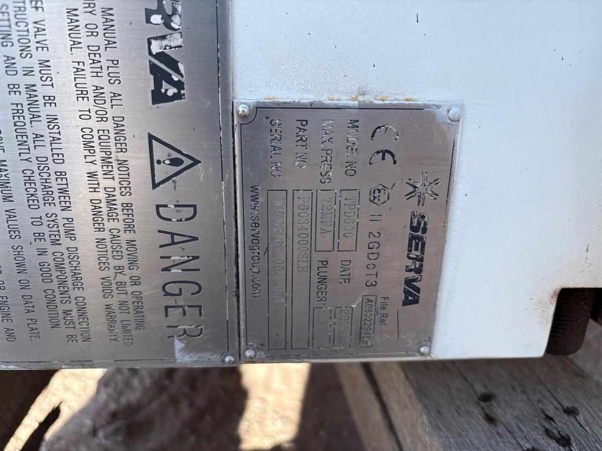 Used KERR super stainless B535A02 Quintaplex fluid end & SERVA TPD600 triplex fluid end