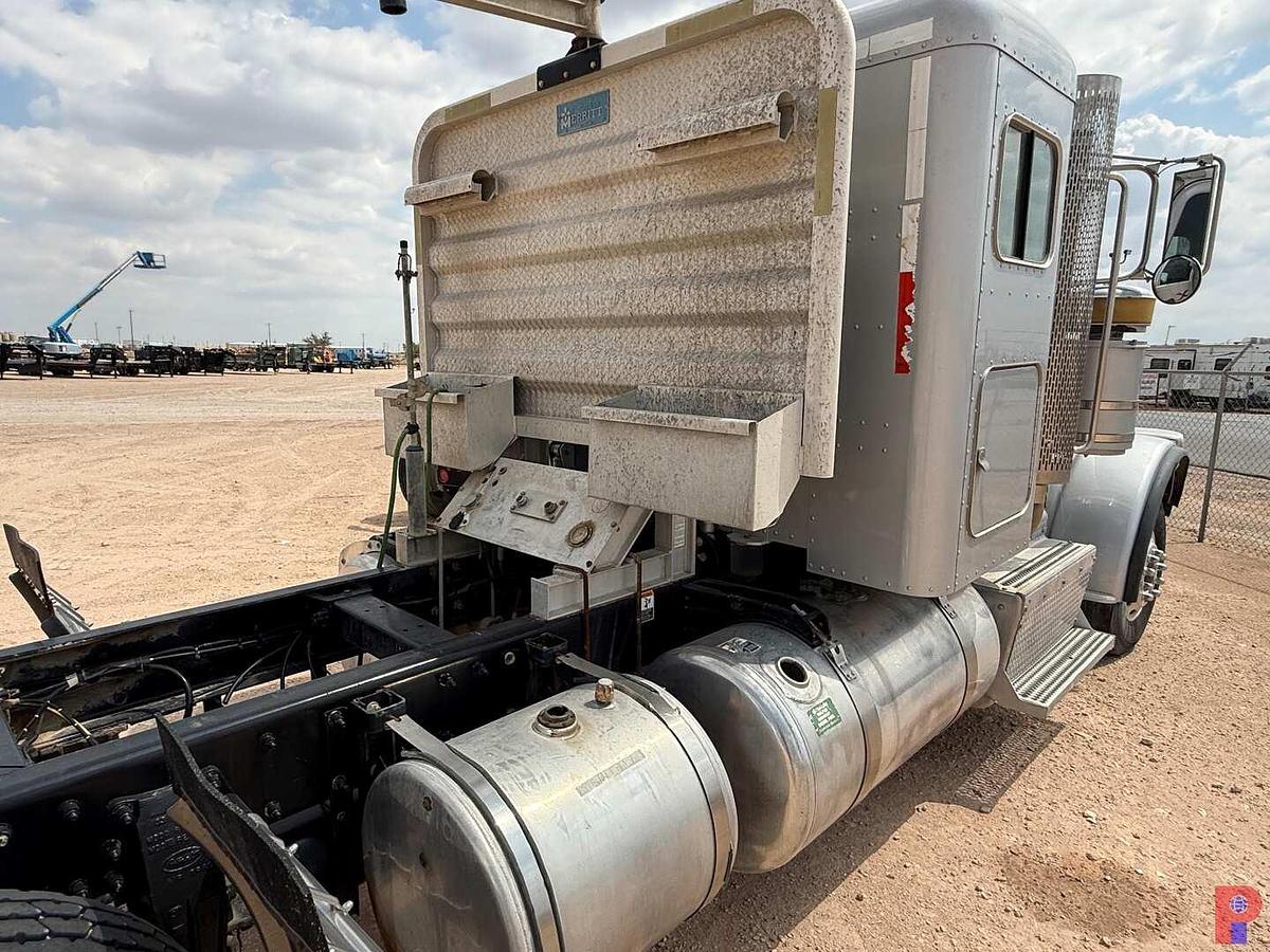 Used 2013 PETERBILT 388 T/A SLEEPER HAUL TRUCK, INOP.