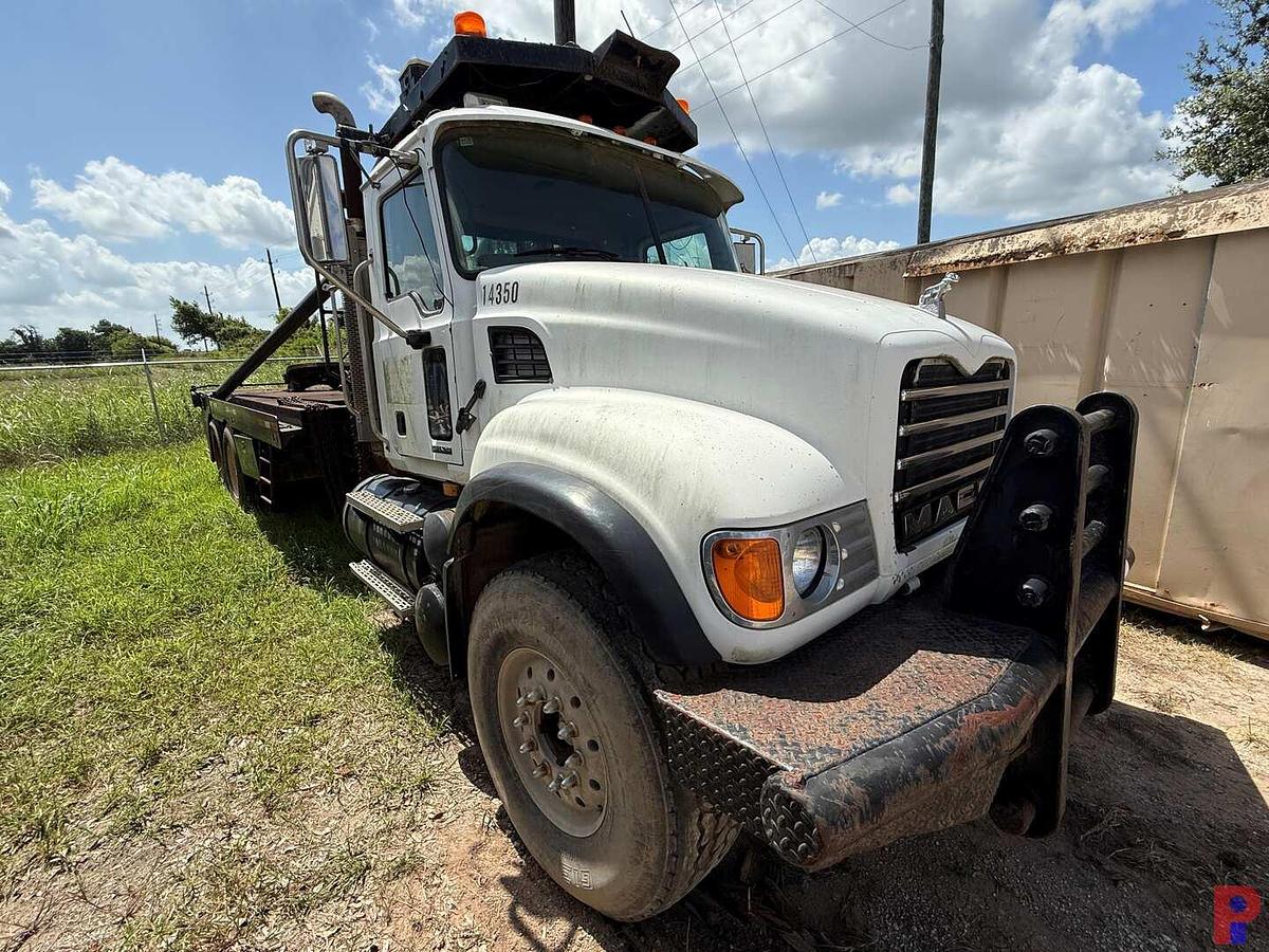 Used 2007 MACK CV713 T/A 65K GIN POLE WINCH TRUCK