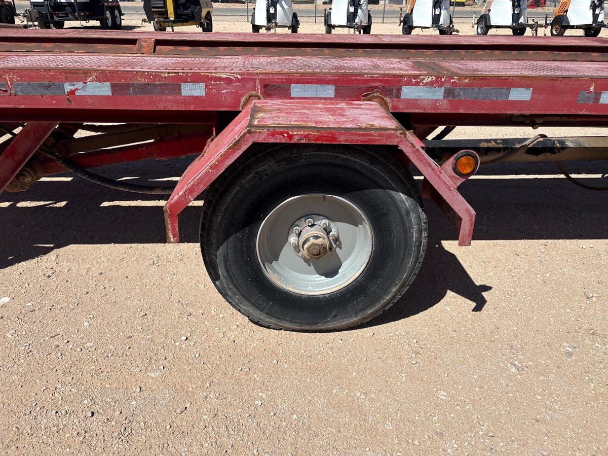 Used 2006 CROWN  30’ X 64” S/A GOOSENECK PIPE HANDLER TRAILER