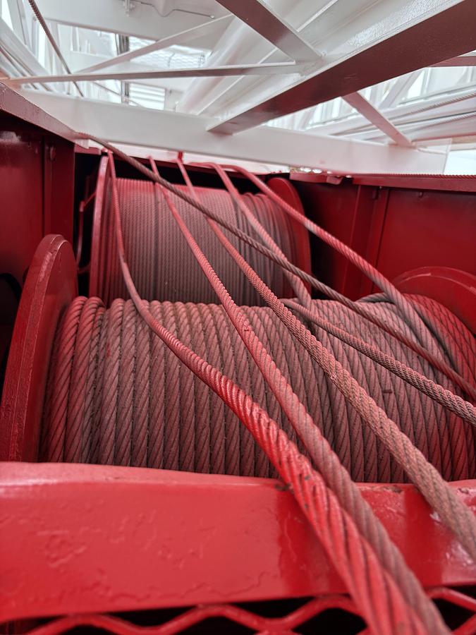 Used 2012 RIG WORKS MUSTANG 550 5-AXLE WELL SERVICE RIG