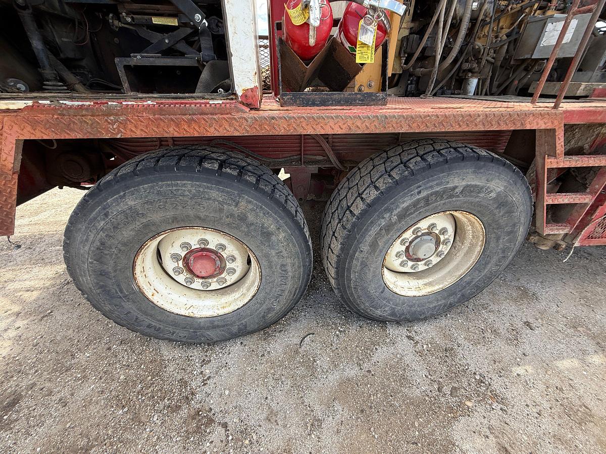 Used 2008 LOADCRAFT 550 DD 96’-225K 5-AXLE WELL SERVICE WORKOVER RIG