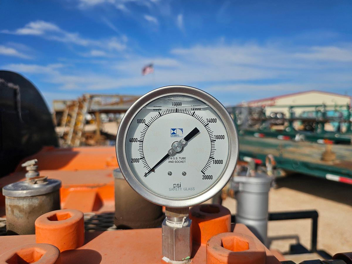 Used NLB CORP. 10,000PSI HYDROSTATIC TEST TRAILER