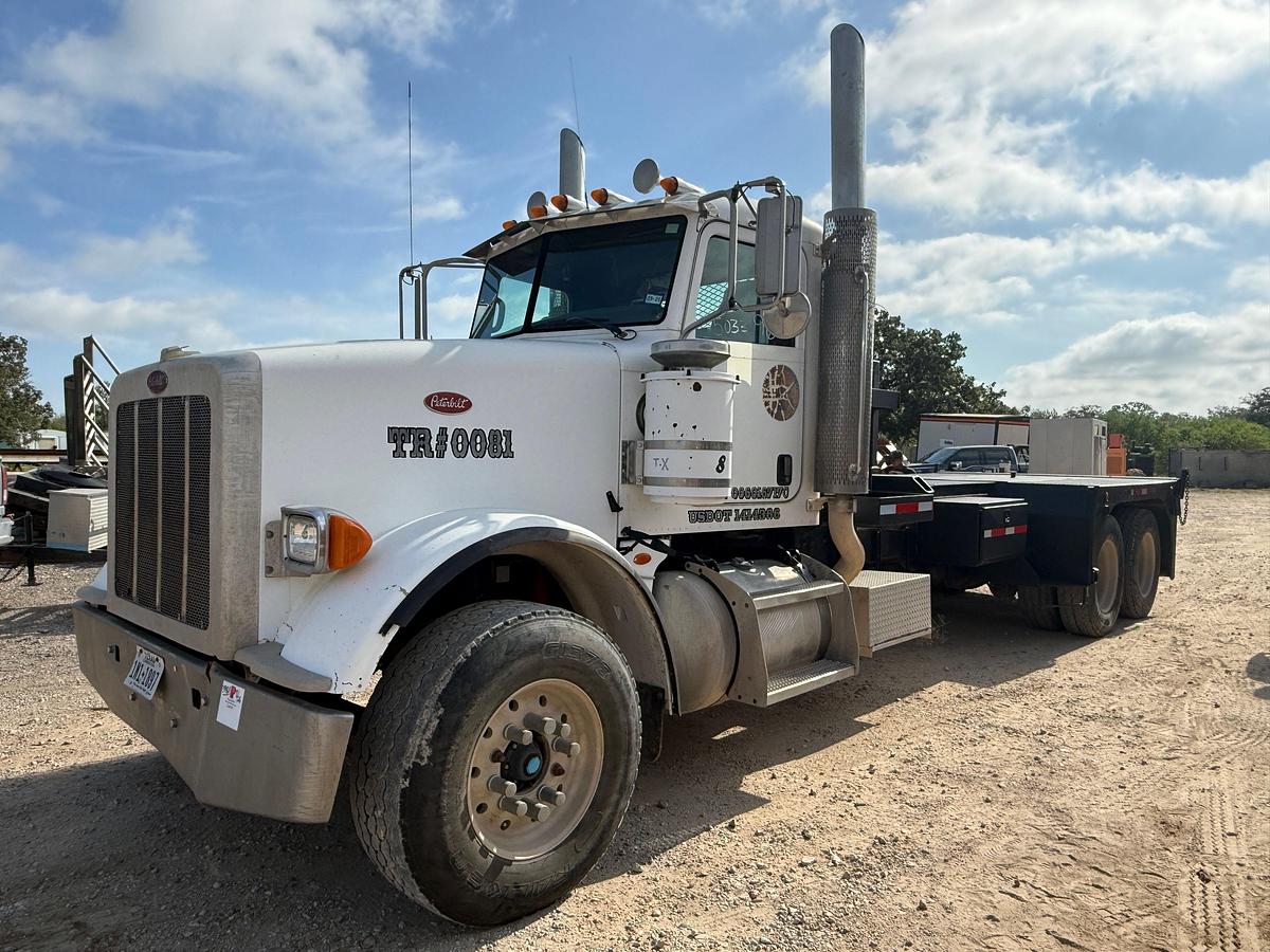 Used 2009 PETERBILT 367 T/A 65K LBS WINCH TRUCK