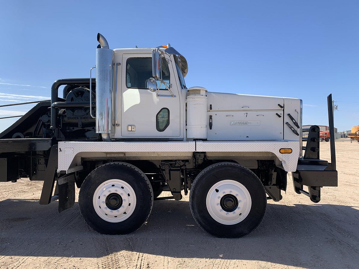 Used 2005 WESTERN STAR 6900 XD TANDEM STEER RIG UP WINCH TRUCK