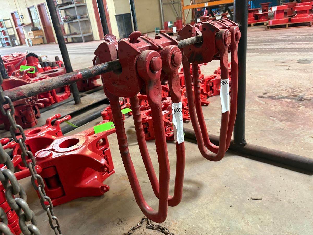 Used (1) OBANNON plate type rod elevator & (1) E1B rod elevator