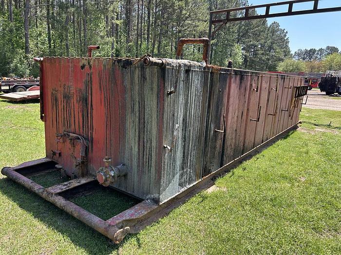 Used 2-COMPARTMENT 180 BBL REVERSE PIT WORK TANK SKIDDED