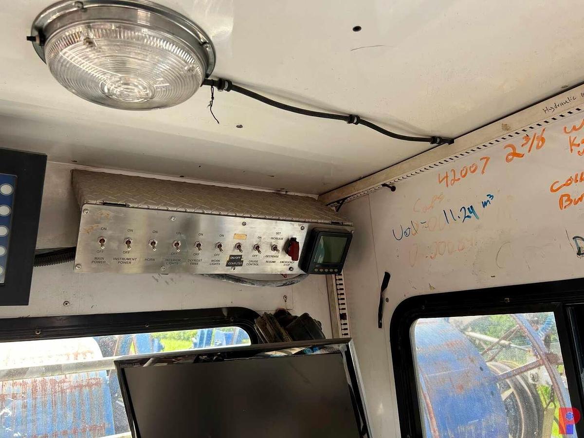 Used 1995 LEADER ENERGY COILED TUBING UNIT ON TRI AXLE TRAILER