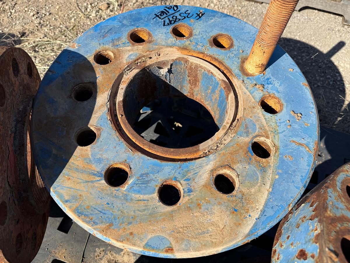 Used PALLET W/ (3) HALL STRIPPER HEADS, (1) GUIBERSON STRIPPER HEAD, (1) 7-1/16” X 4-3/4” DSA FLANGE, (2) THREADED FLANGES