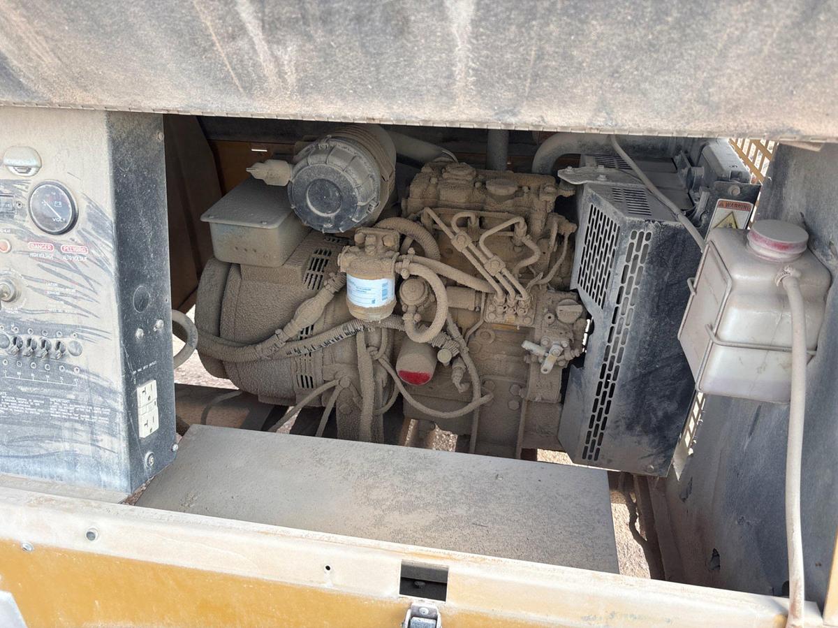 Used Warren power systems WCW84MH s/a light tower